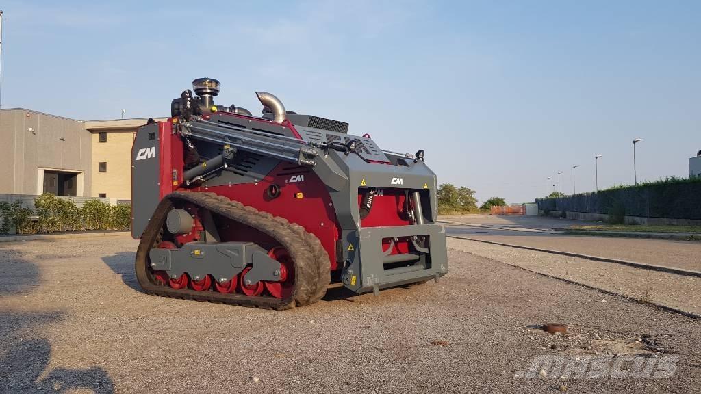 CM Multiskid RC Mini Loader