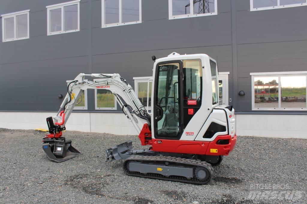 Takeuchi TB 225 Mini Excavators <7t (Mini Diggers)