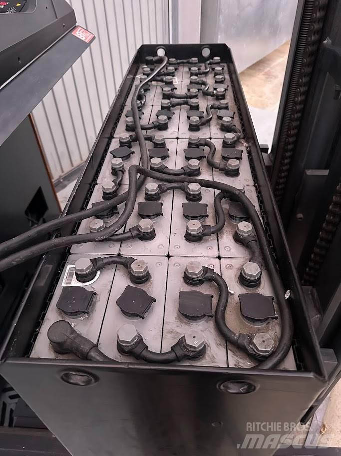 Still FM 14 Electric Forklifts