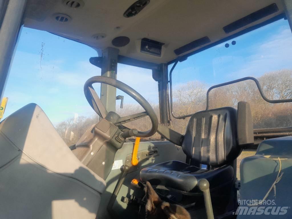 New Holland TL 5060 Tractors