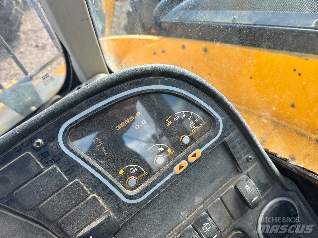 JCB 533-105 Telescopic Handlers