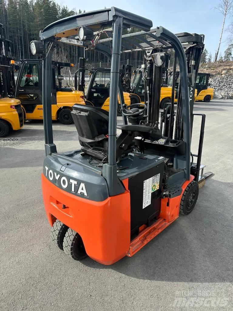 Toyota 8FBEK18T Electric Forklifts
