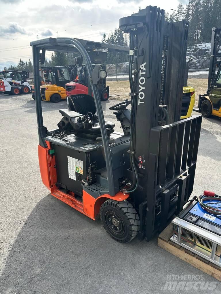 Toyota 8FBEK18T Electric Forklifts