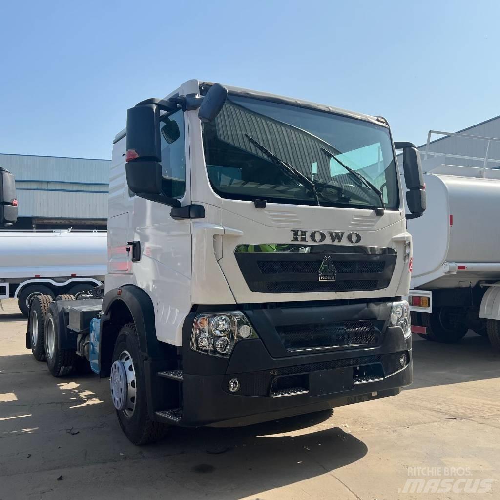 Howo TX Conventional Trucks / Tractor Trucks