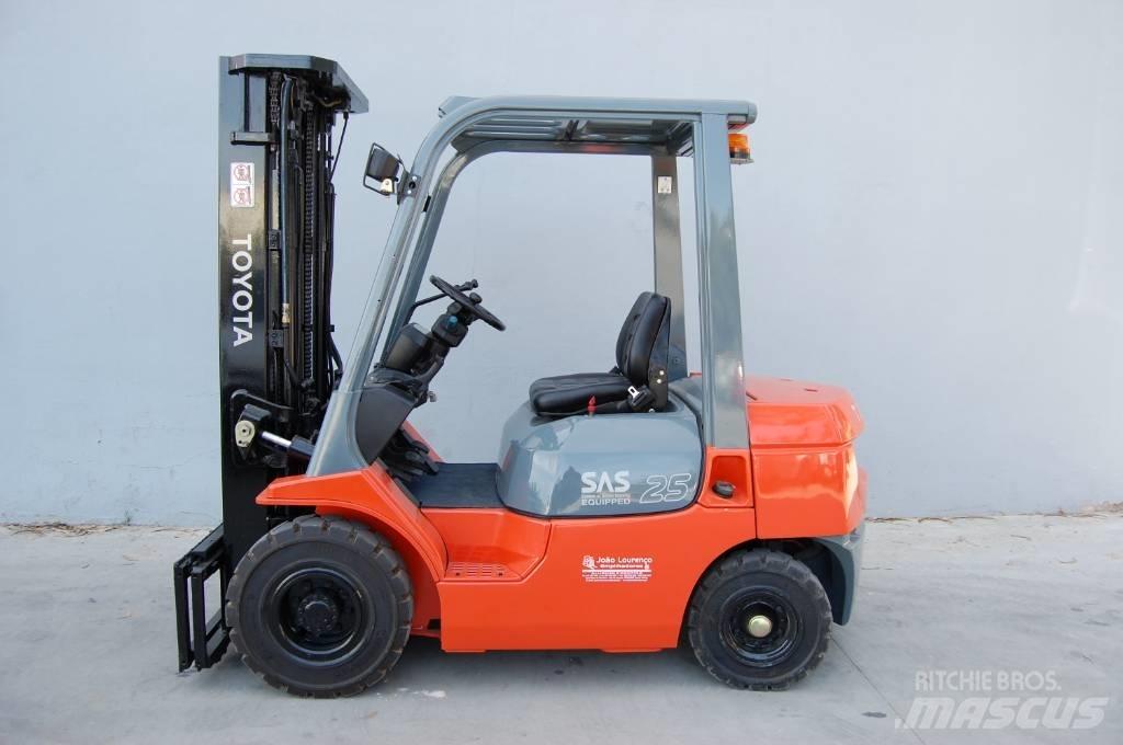 Toyota 7 FD 25 Diesel Forklifts