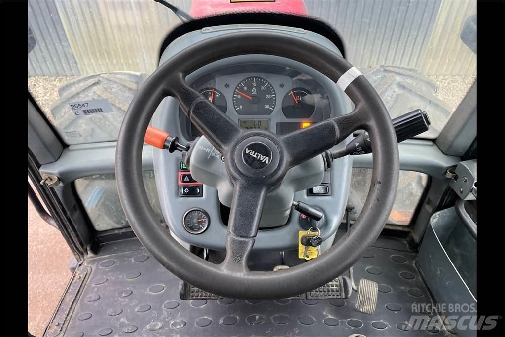Valtra T153 Tractors