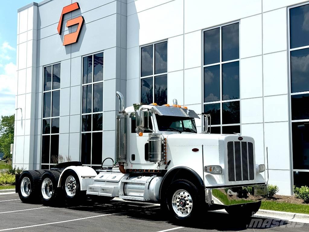 Peterbilt 389 Conventional Trucks / Tractor Trucks