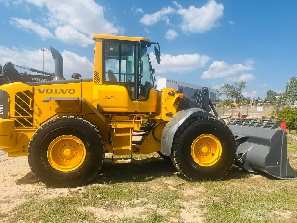Volvo L 90 F Wheel Loaders