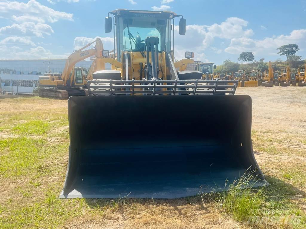 Volvo L 90 F Wheel Loaders