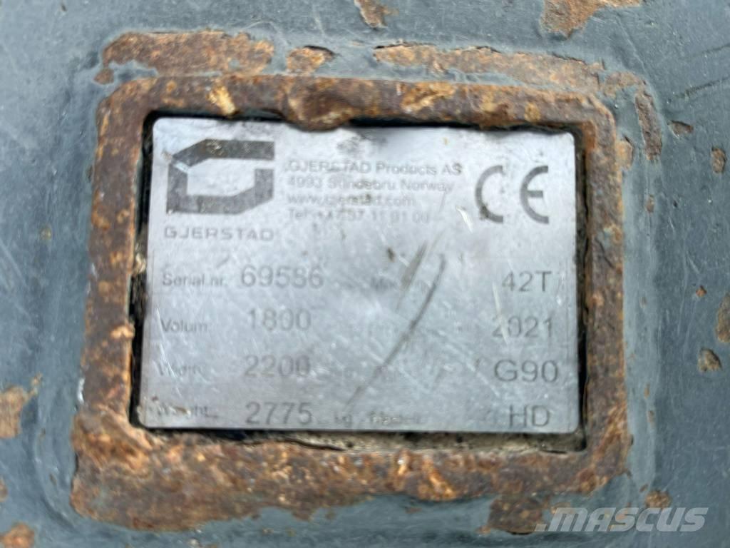 Gjerstad G90 Buckets
