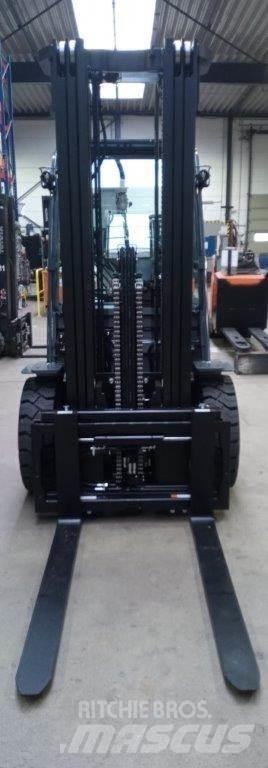 Toyota 52-8FDJF35 Diesel Forklifts
