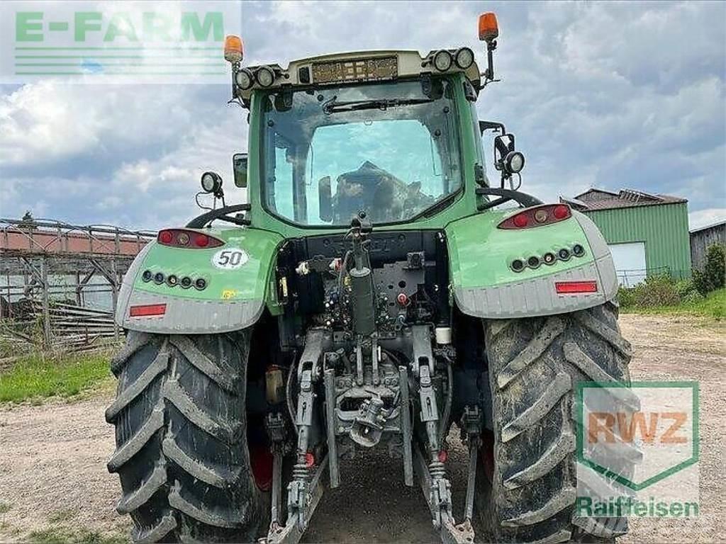 Fendt 718 vario Tractors