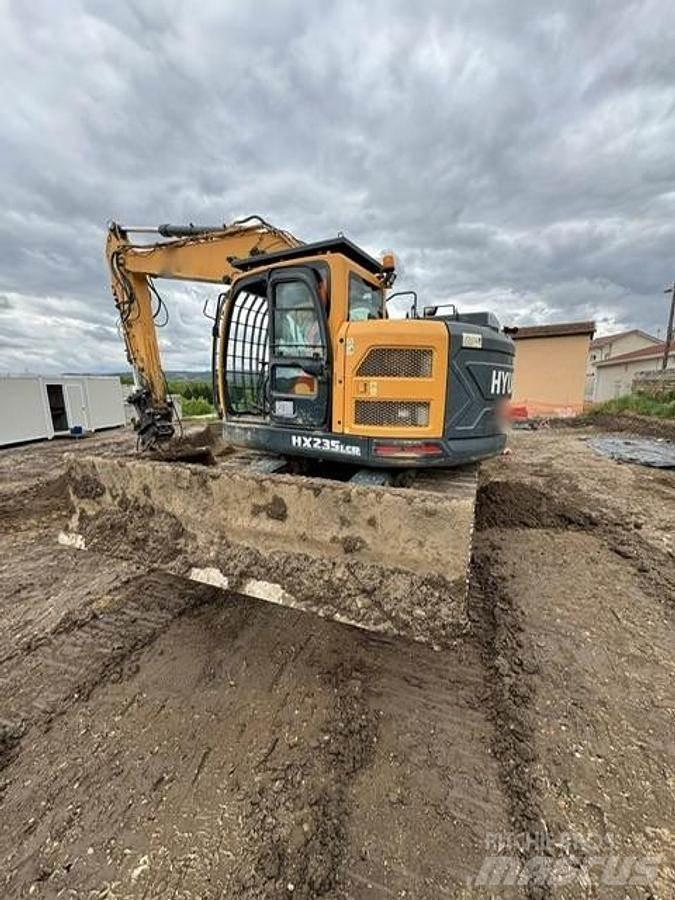 Hyundai HX235 LCR Special excavators