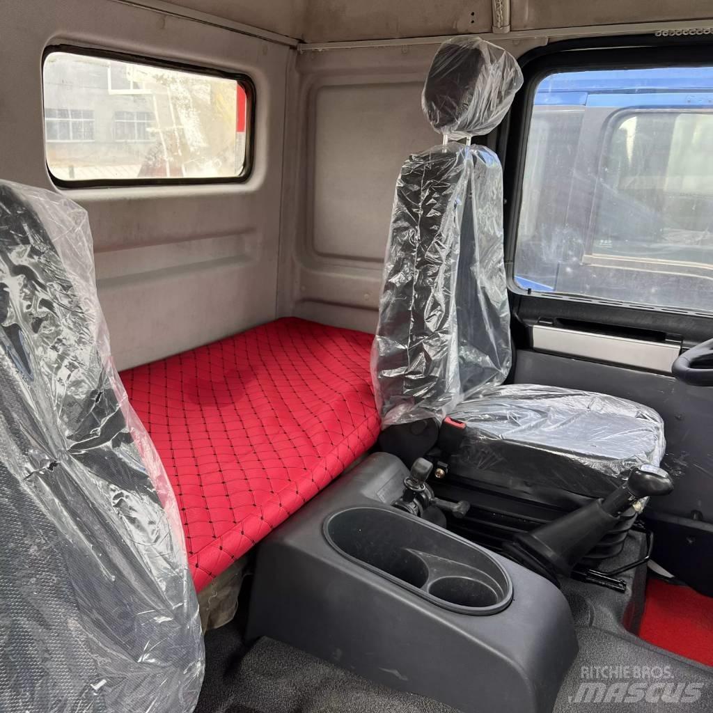 Shacman F3000 6X4 Conventional Trucks / Tractor Trucks
