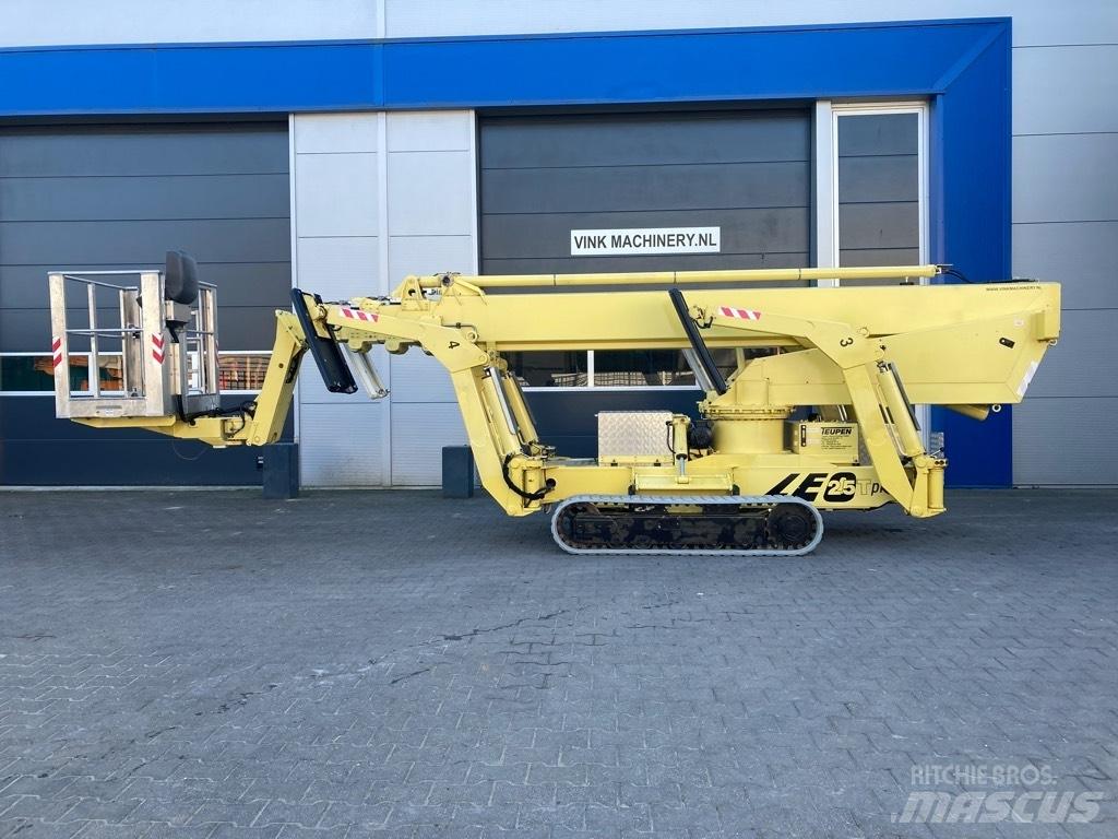 Teupen Leo 25 T Telescopic boom lifts