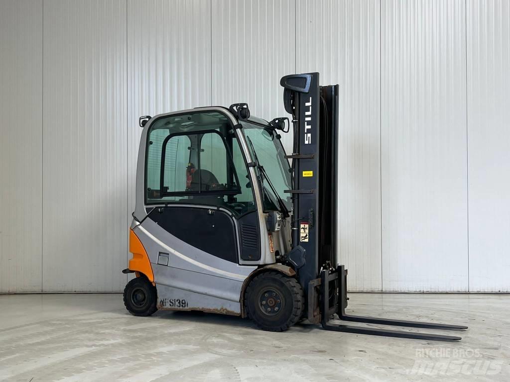 Still RX60-25 Electric Forklifts