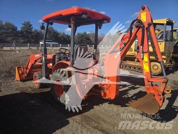 Kubota B26 Backhoe Loaders