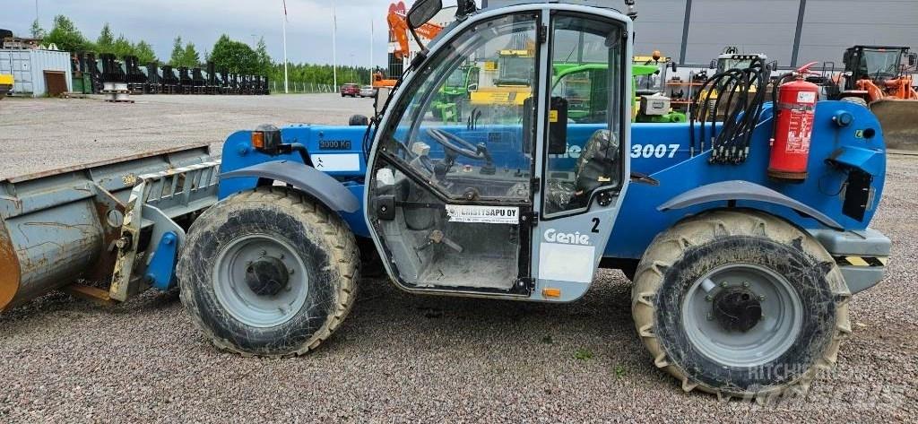 Genie GTH 3007 Telescopic Handlers