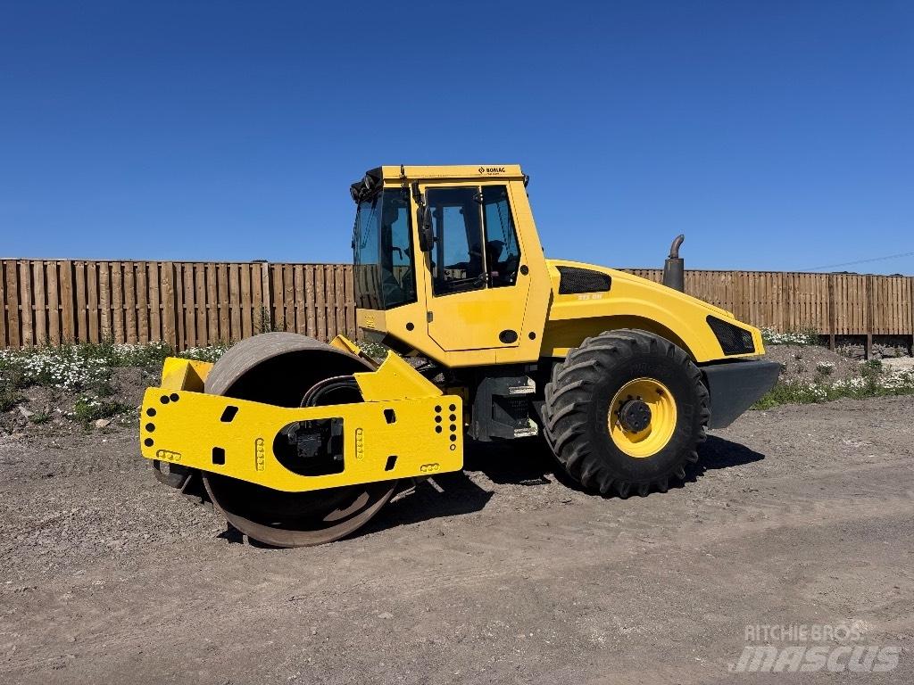 Bomag BW 213 D H-4 Single drum rollers