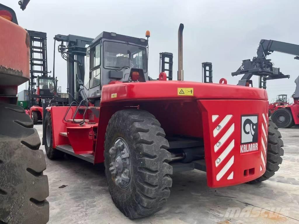 Kalmar DCF 300-12 Diesel Forklifts