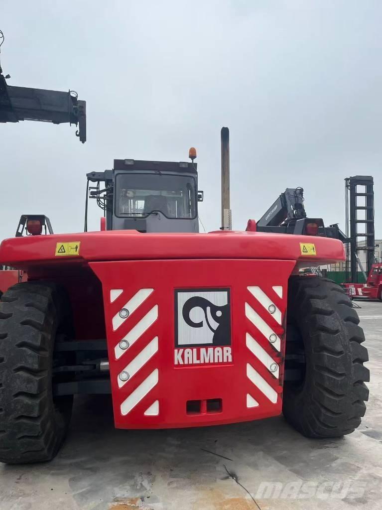 Kalmar DCF 300-12 Diesel Forklifts