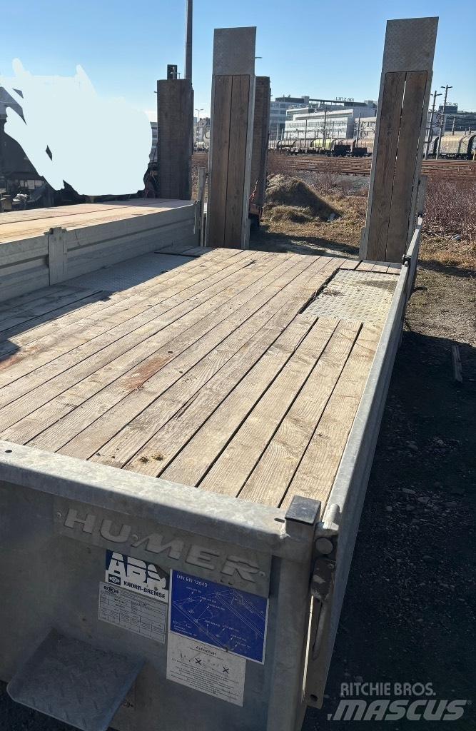 Humer HTT 14000 Lowboy trailer