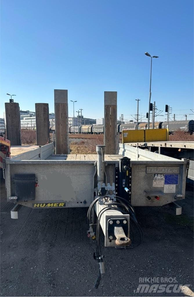 Humer HTT 14000 Lowboy trailer