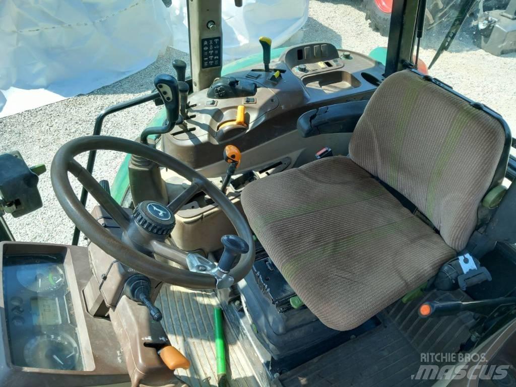 John Deere 5820 Tractors