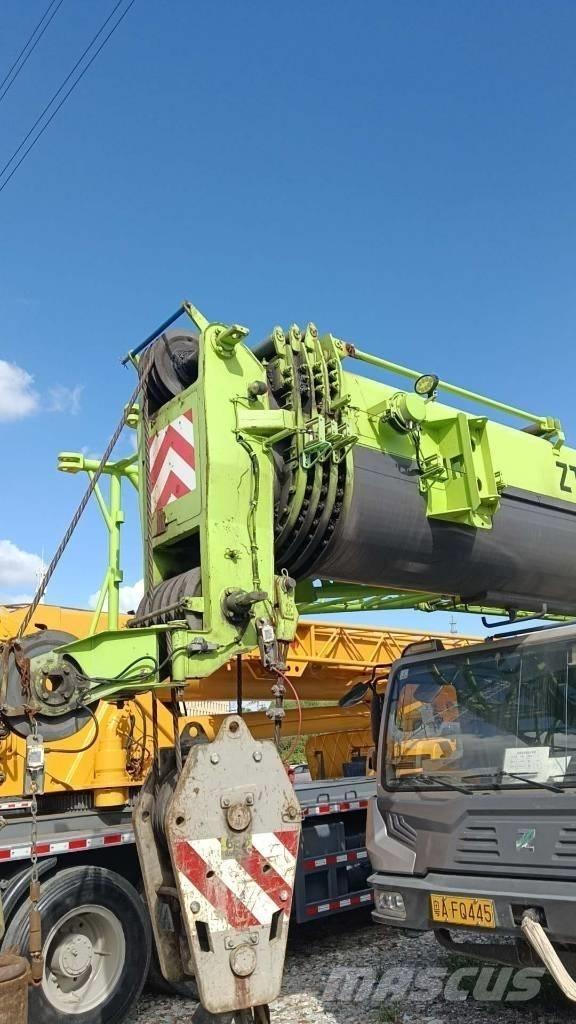 Zoomlion ZTC800 Mobile and all terrain cranes