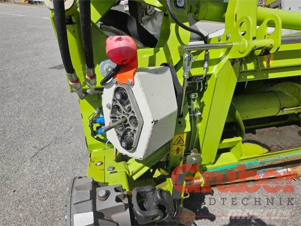 CLAAS Corio 675 FC Combine Attachments