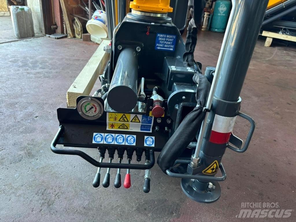 Copma 78.4 Knuckleboom cranes