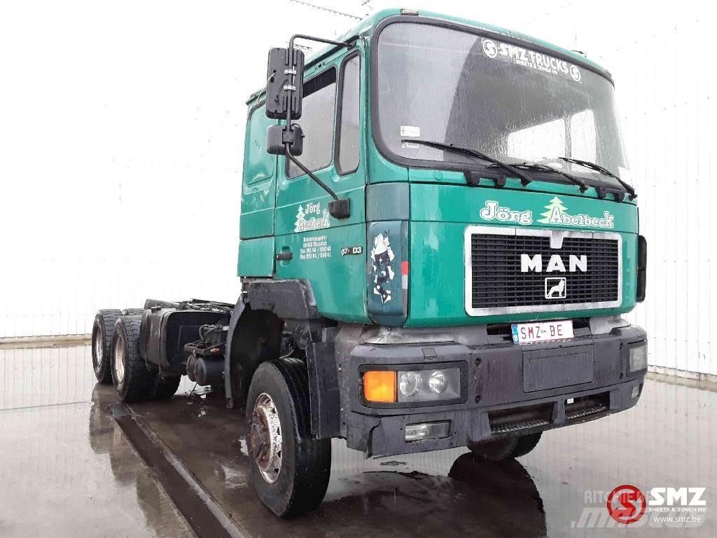 MAN 27.403 6x6 Chassis Cab trucks