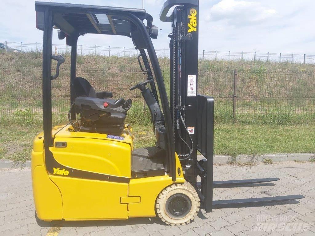Yale ERP15VT Electric Forklifts