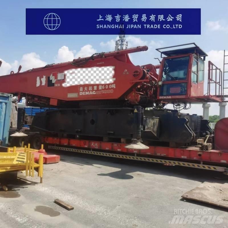 Demag CC 2800 Crawler Cranes