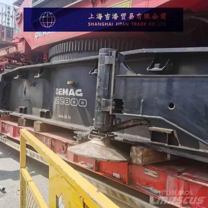 Demag CC 2800 Crawler Cranes