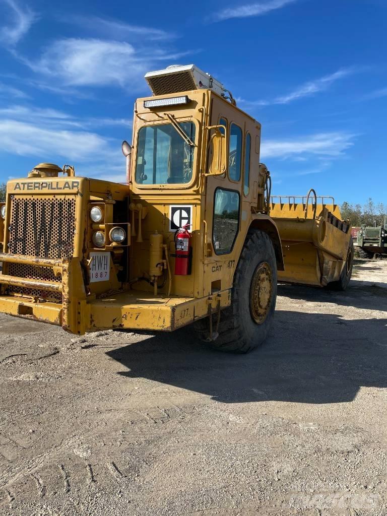 CAT 621 B Scrapers