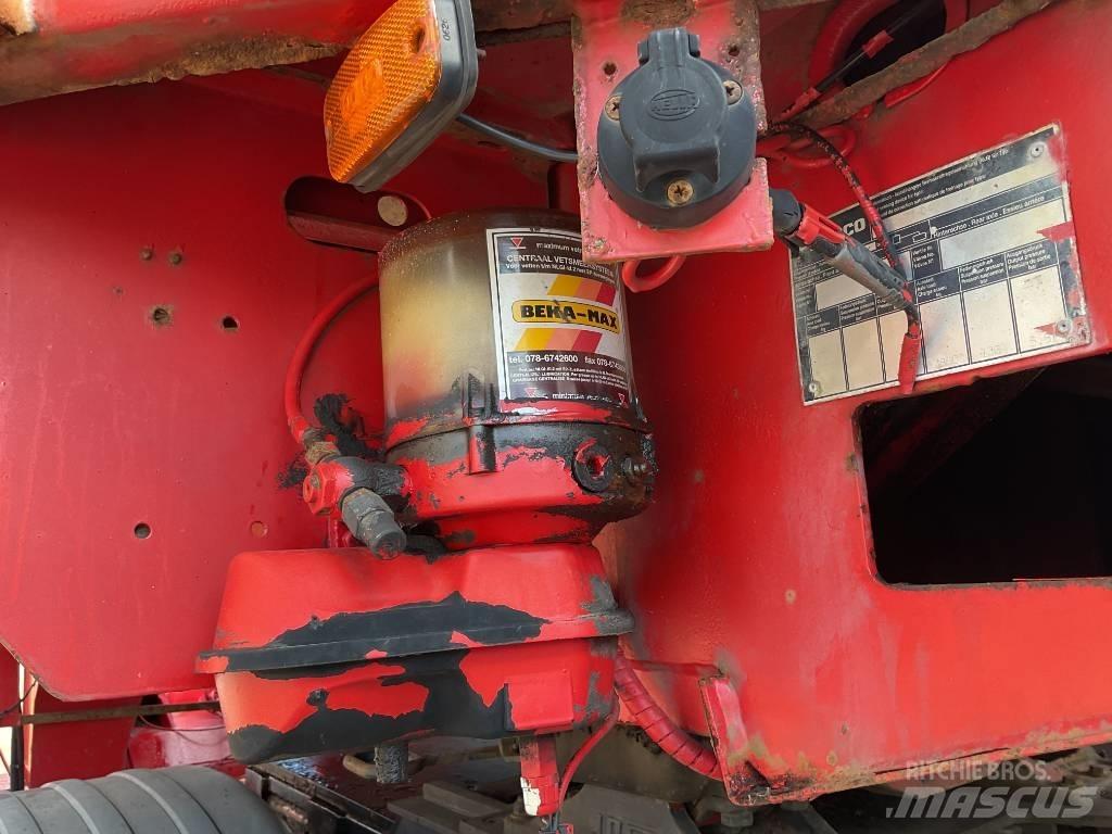 Nooteboom 99-24 Lowboy trailer