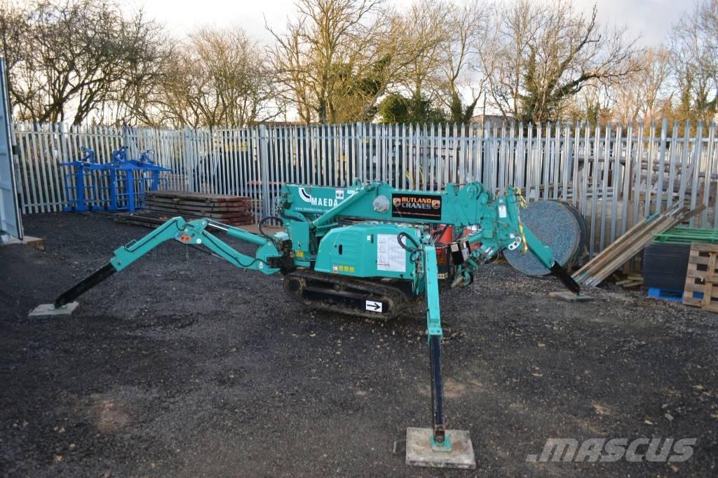 Maeda MC 285 Mini cranes