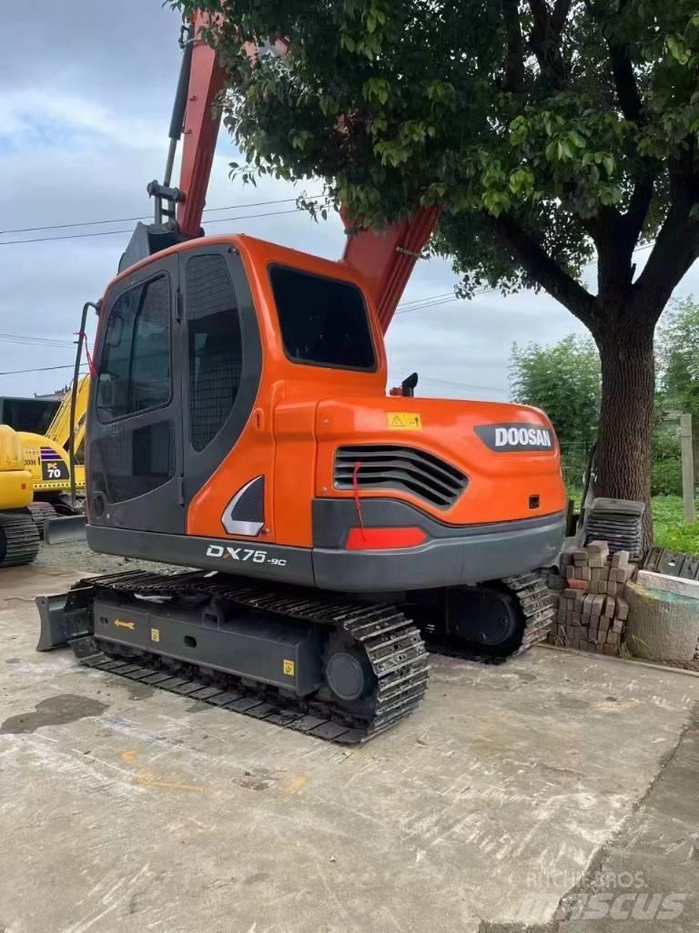 Doosan DX75 Mini Excavators <7t (Mini Diggers)