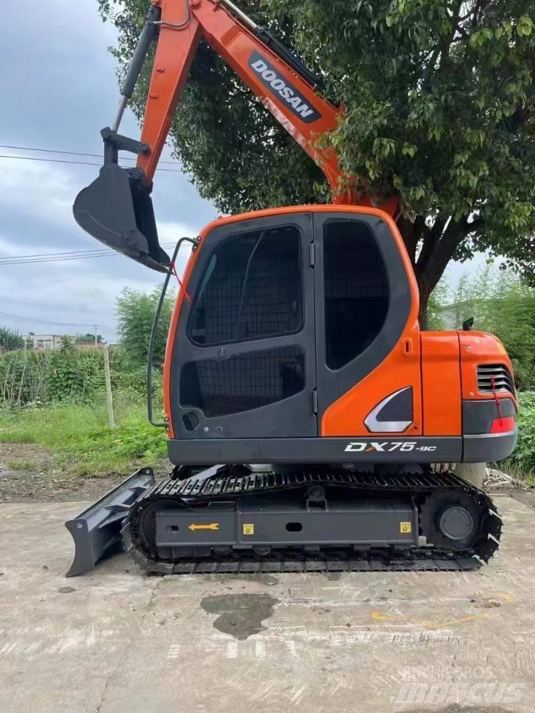 Doosan DX75 Mini Excavators <7t (Mini Diggers)