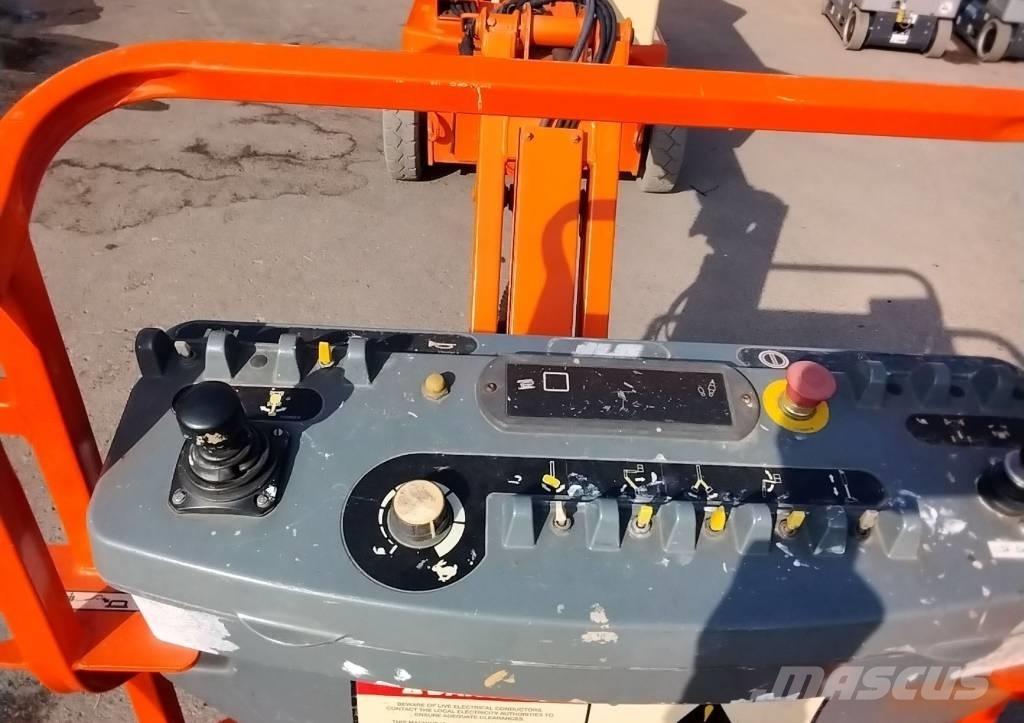 JLG E 400 AJP Articulated boom lifts