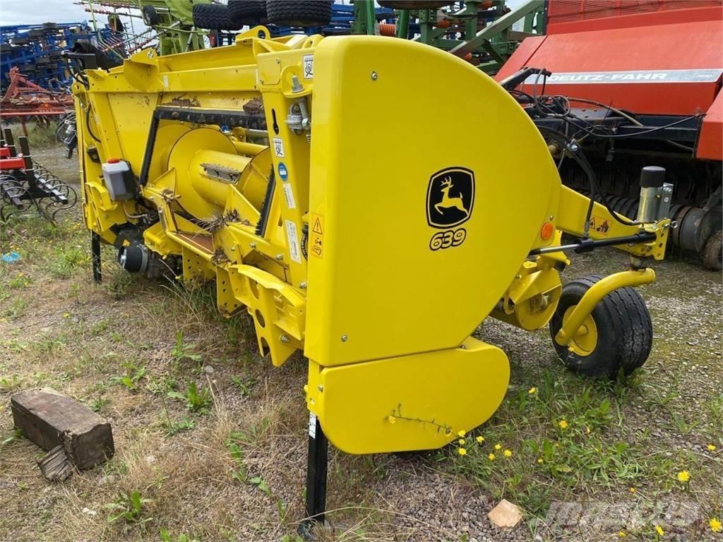 John Deere 639 Combine Attachments