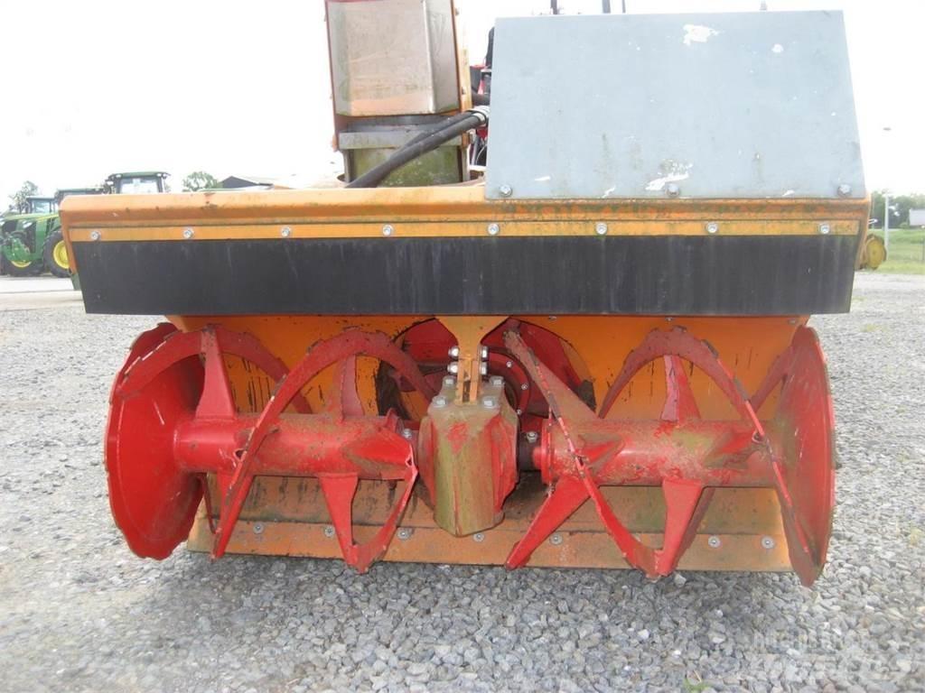  1200 mm Top Dressing equipment