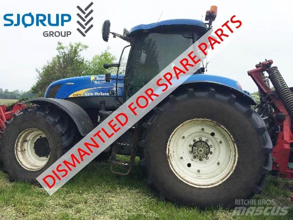 New Holland T7070 Tractors