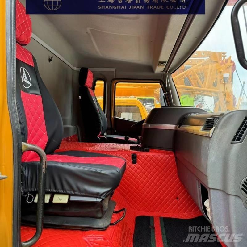 Sany SCT1000C Mobile and all terrain cranes
