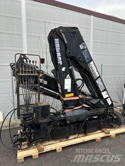 Hiab 122 B-3 CL Knuckleboom cranes