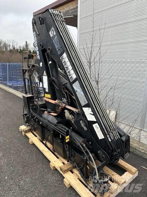 Hiab 122 B-3 CL Knuckleboom cranes