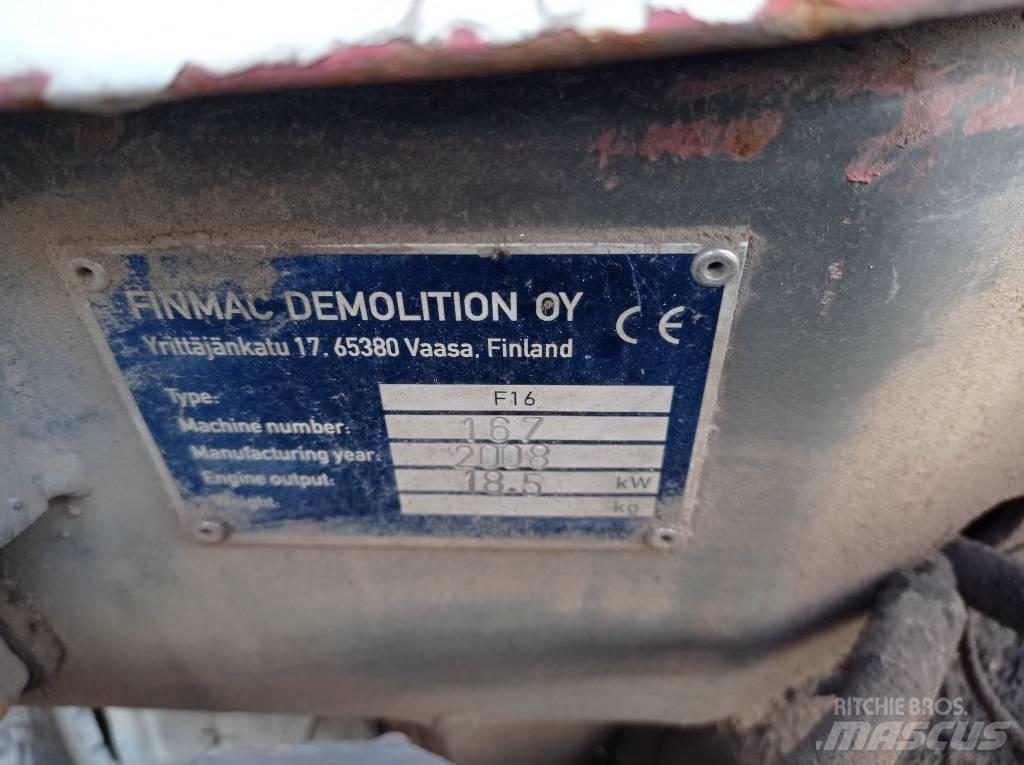 Finmac F16 Demolition