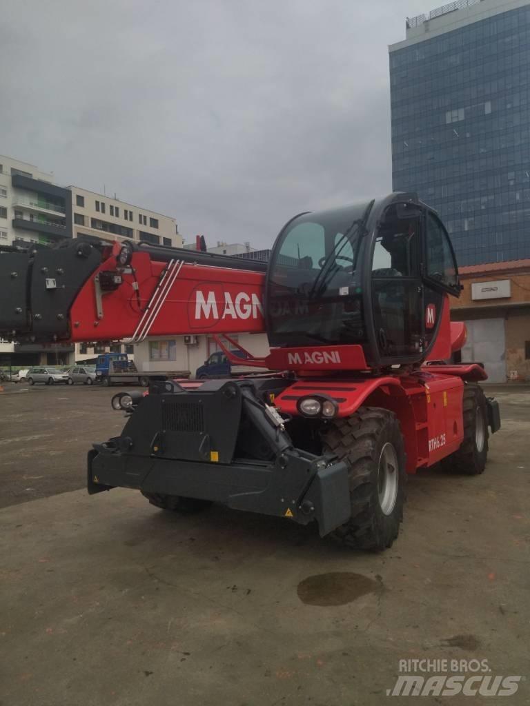 Magni 6.25 Telescopic Handlers