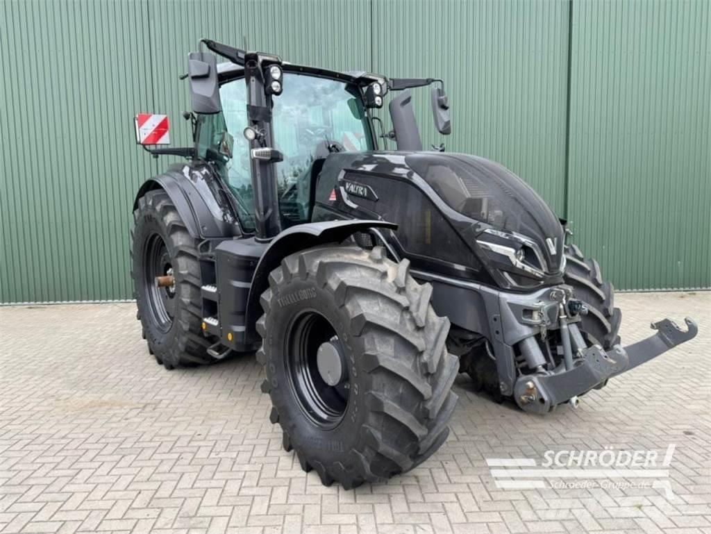 Valtra Q 305 Tractors